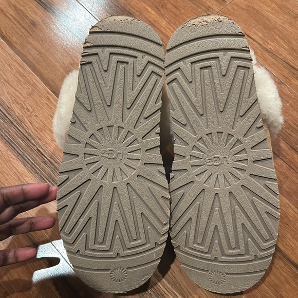 Ugg Disquette chestnut platform slipper size 9, lightly worn in the box - Picture 5 of 12